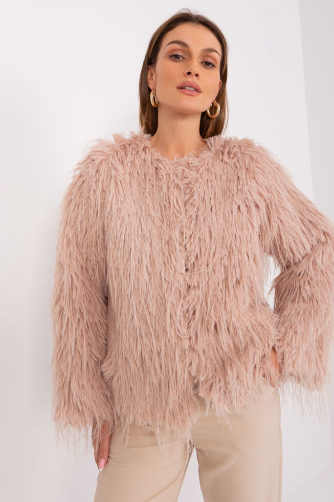 Jacke model 189532 AT