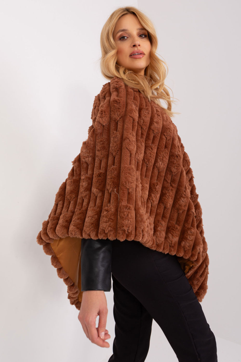 Poncho model 190856 AT - Afbeelding 2