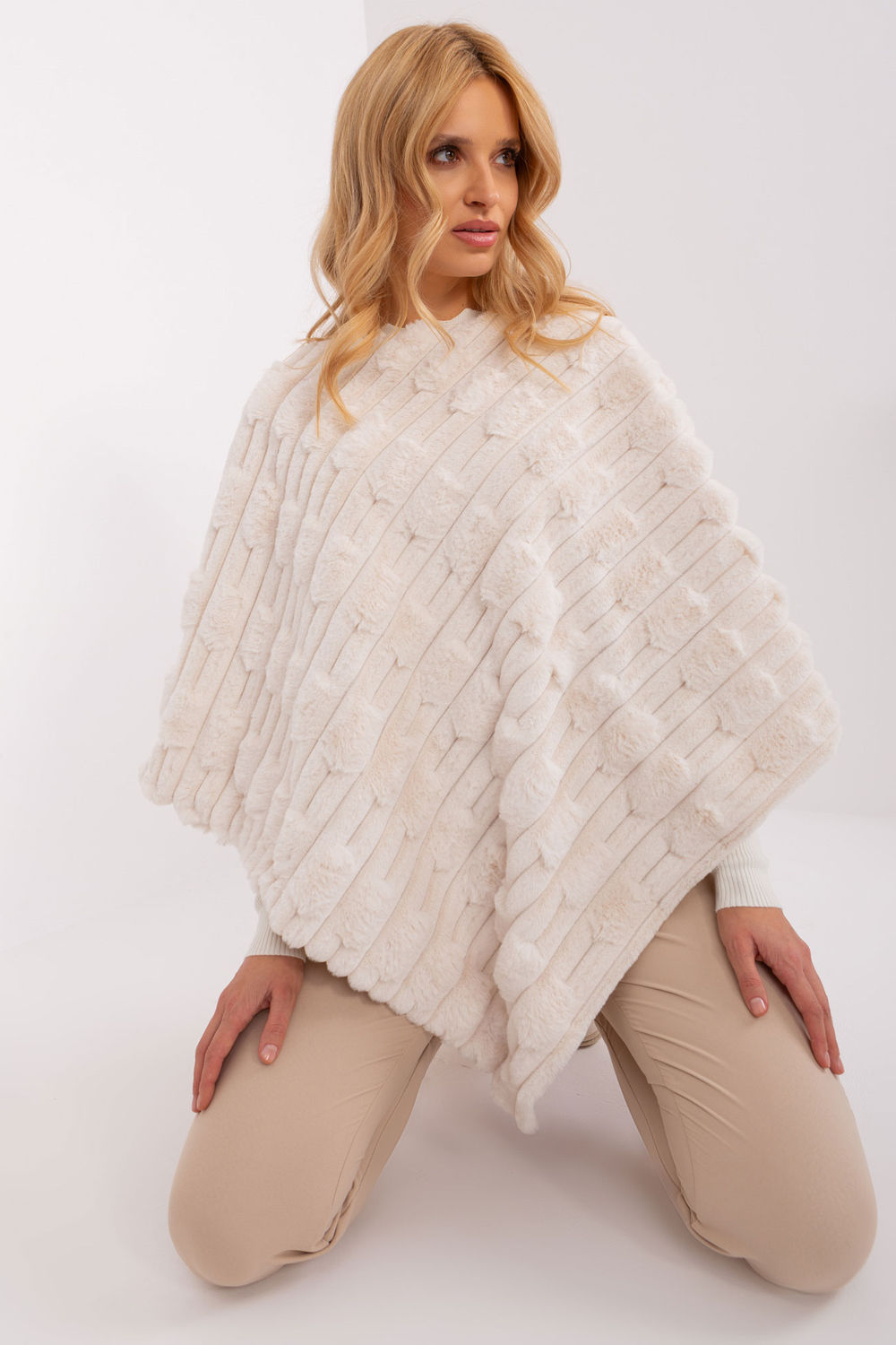 Poncho model 190860 AT - Afbeelding 2