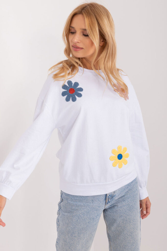 Sweater model 193343 Italy Moda