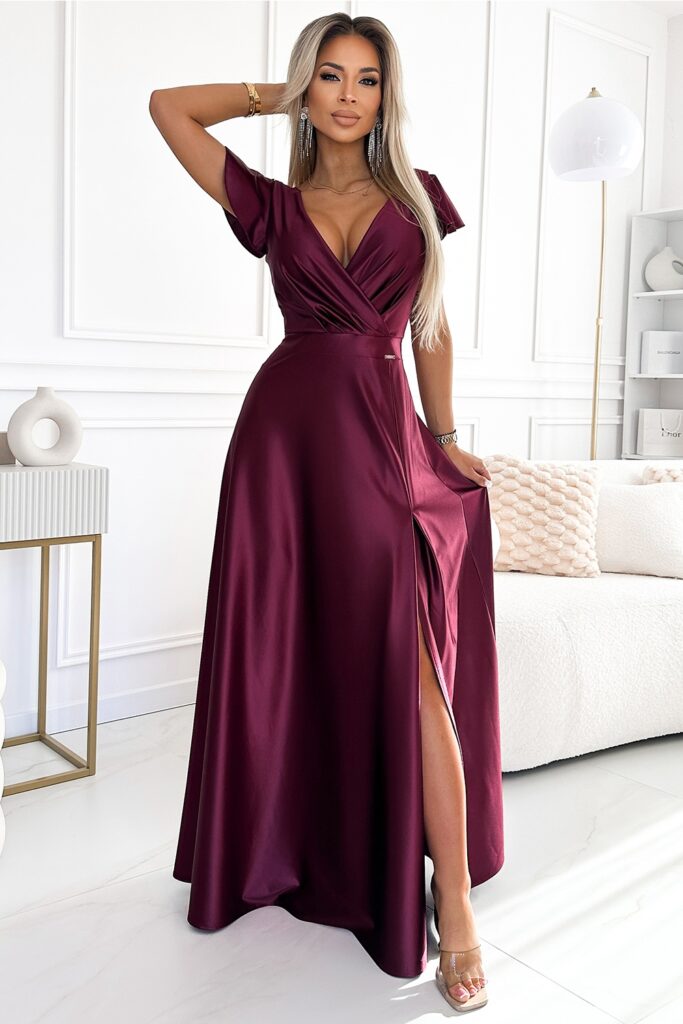 Langes Kleid model 194292 Numoco