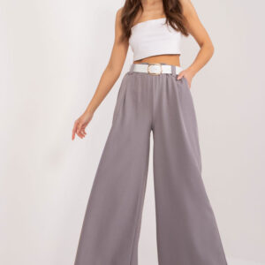 Damen Hose model 195318 Italy Moda