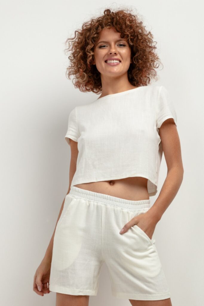 Shorts model 198559 Tessita