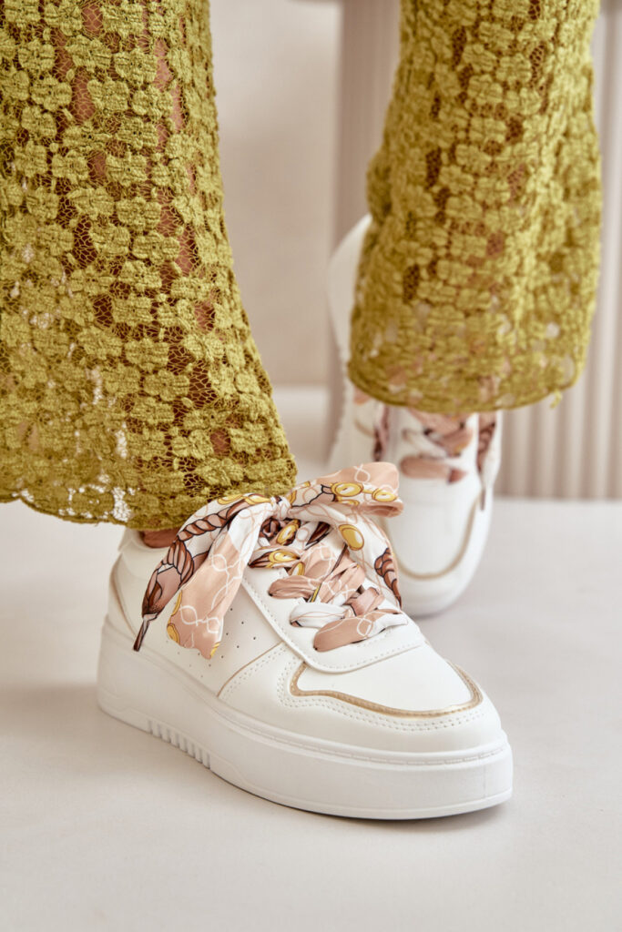Sportliche Schuhe auf Plattform model 199151 Step in style