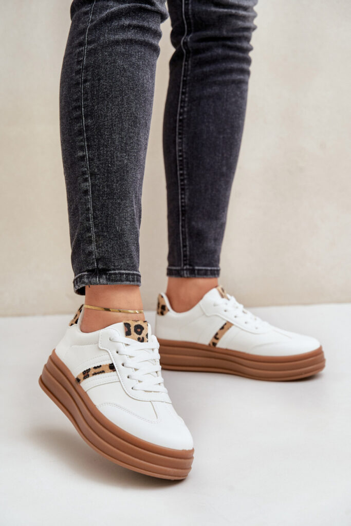 Sportliche Schuhe auf Plattform model 203633 Step in style