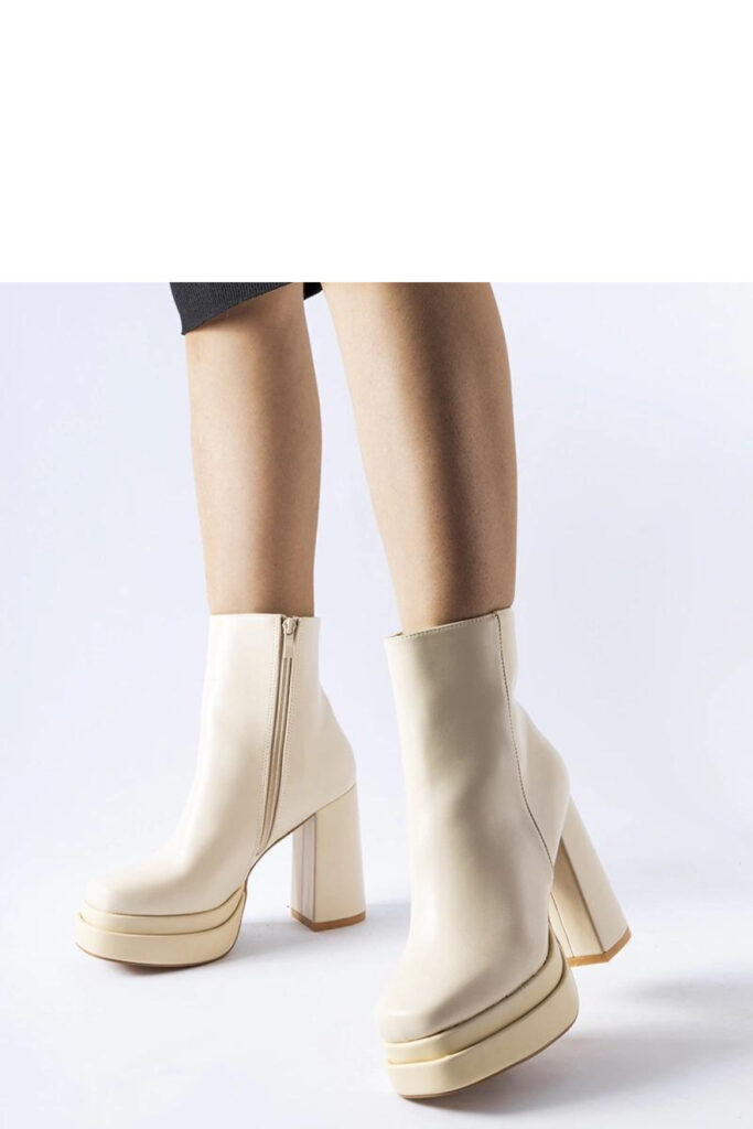 Stiefeletten mit Absatz model 204728 Solea