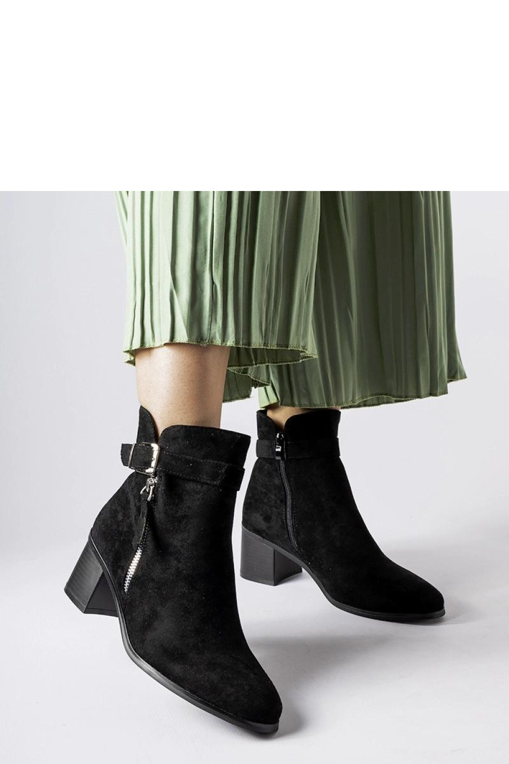 Stiefeletten mit Absatz model 205112 Solea
