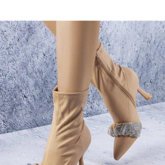 Stiefeletten mit Absatz model 205130 Solea
