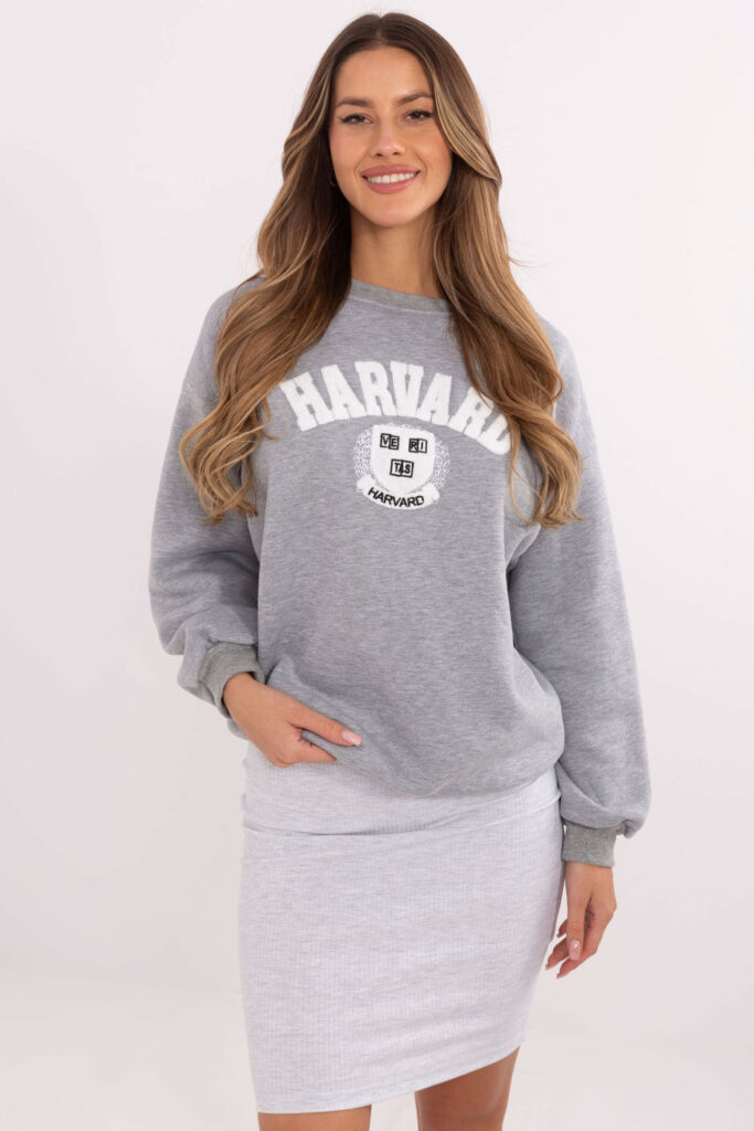 Sweater model 206135 Factory Price