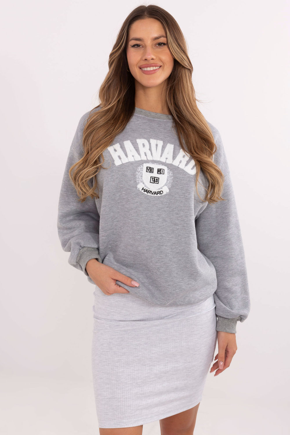 Sweater model 206135 Factory Price