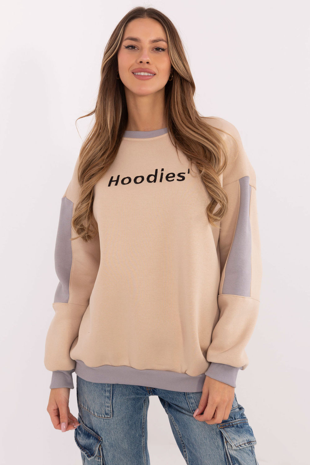 Sweater model 206137 Factory Price