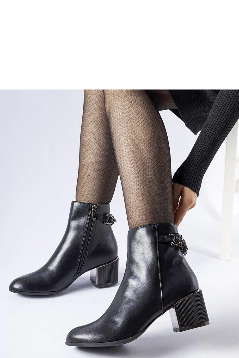 Stiefeletten mit Absatz model 206491 Solea