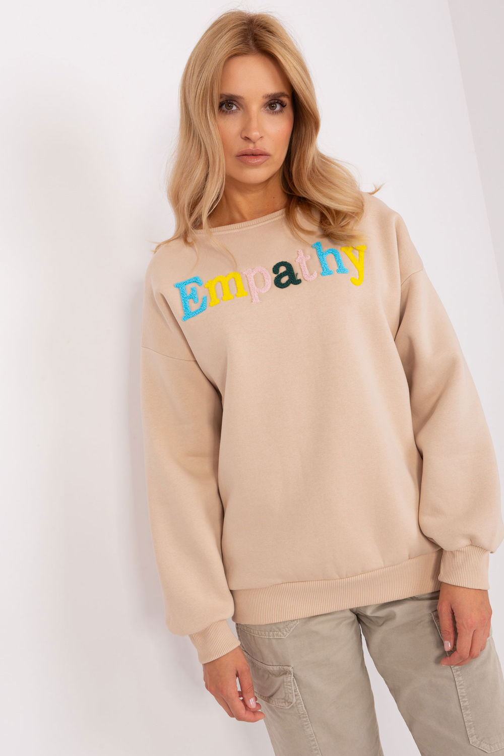Sweater model 206644 Factory Price