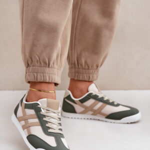 Sneakers model 206803 Step in style