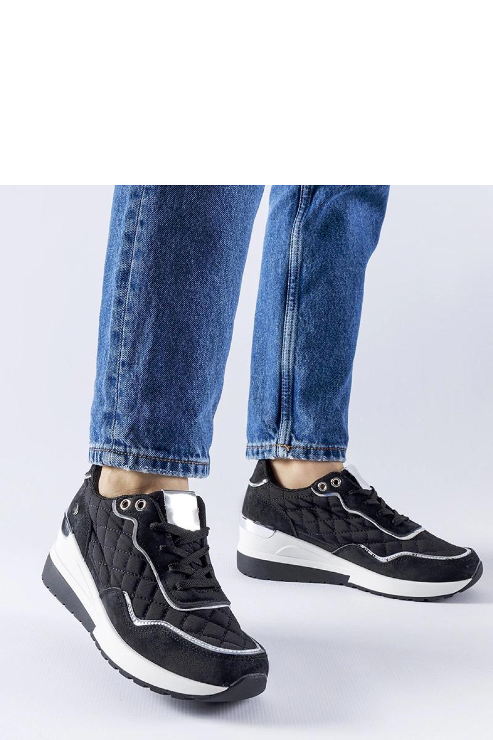 Sportliche Schuhe mit Keilabsatz model 207620 Solea