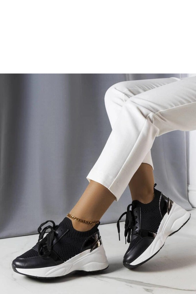 Sportliche Schuhe mit Keilabsatz model 207993 Solea