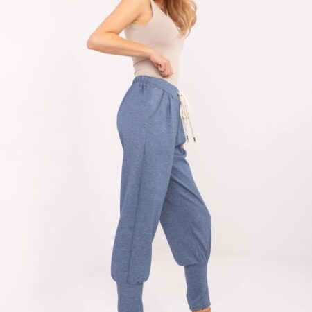Sportanzug Hosen model 208159 Italy Moda