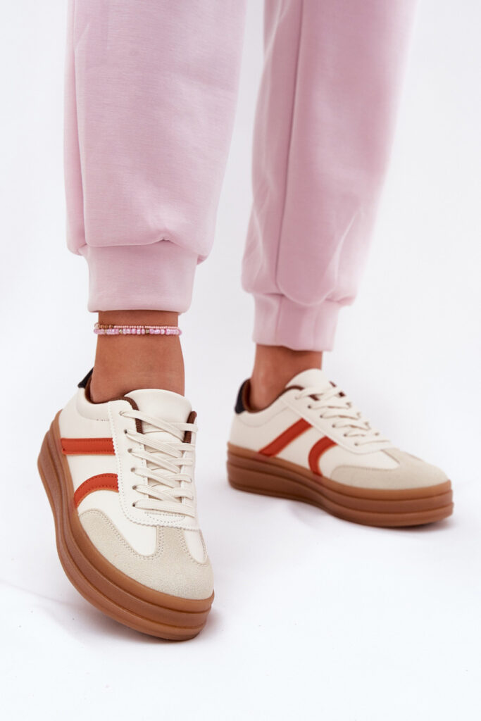 Sportliche Schuhe auf Plattform model 211348 Step in style