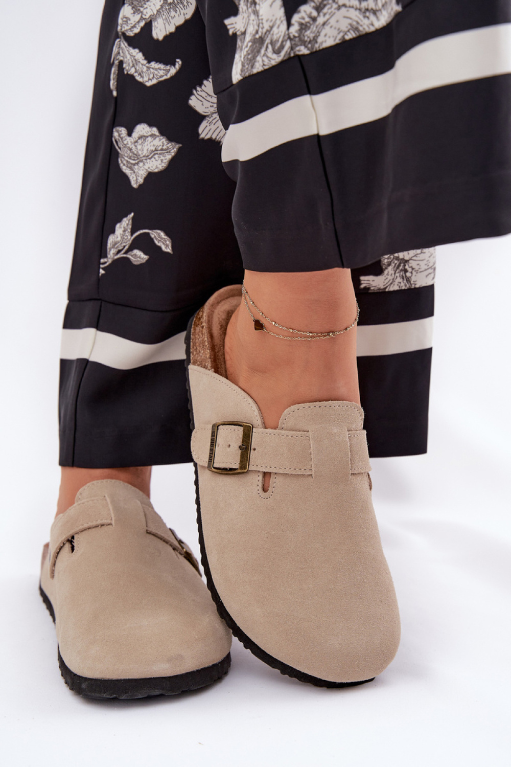 Pantoletten model 211684 Step in style