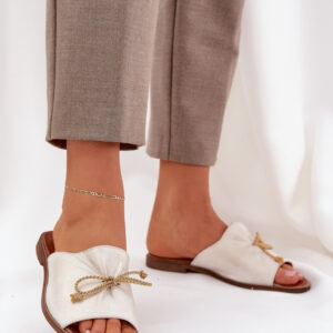 Pantoletten model 211972 Step in style