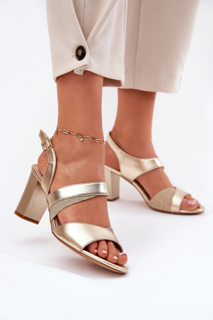 Sandalen mit Absatz model 212907 Step in style