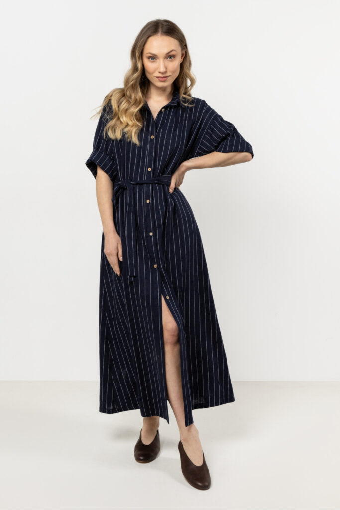 Alltagskleid model 213968 awama