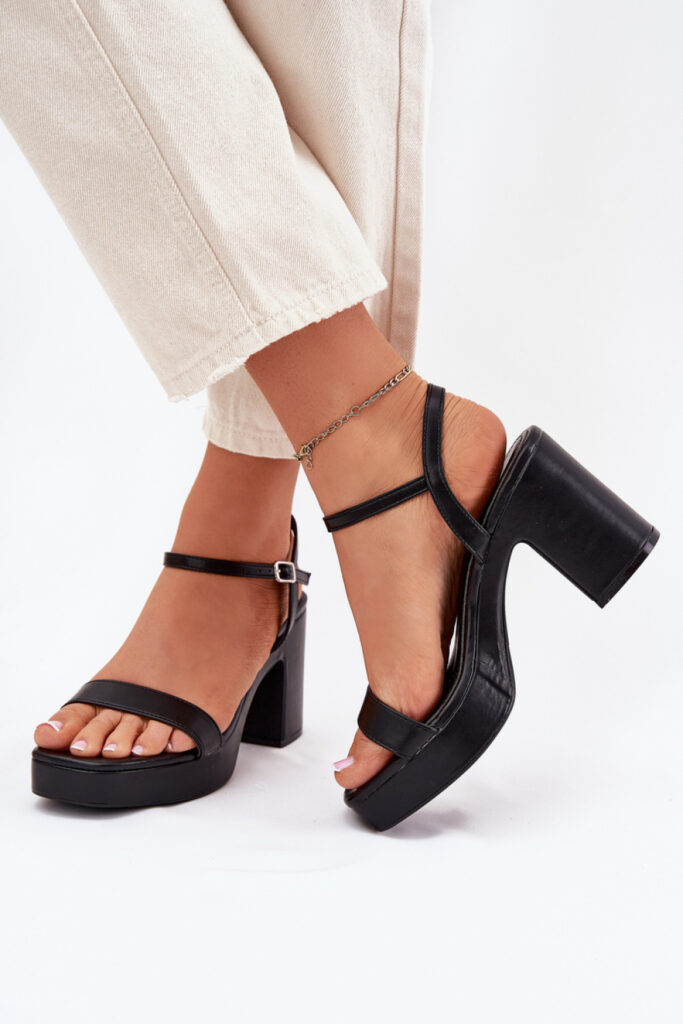 Sandalen mit Absatz model 214093 Step in style