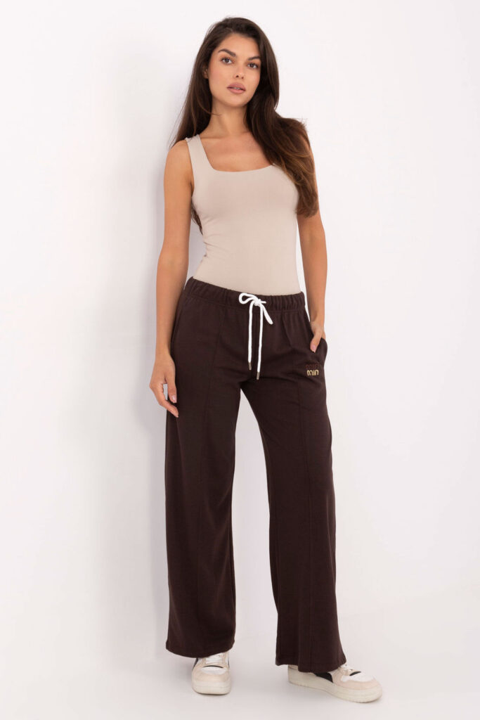 Sportanzug Hosen model 216506 Relevance