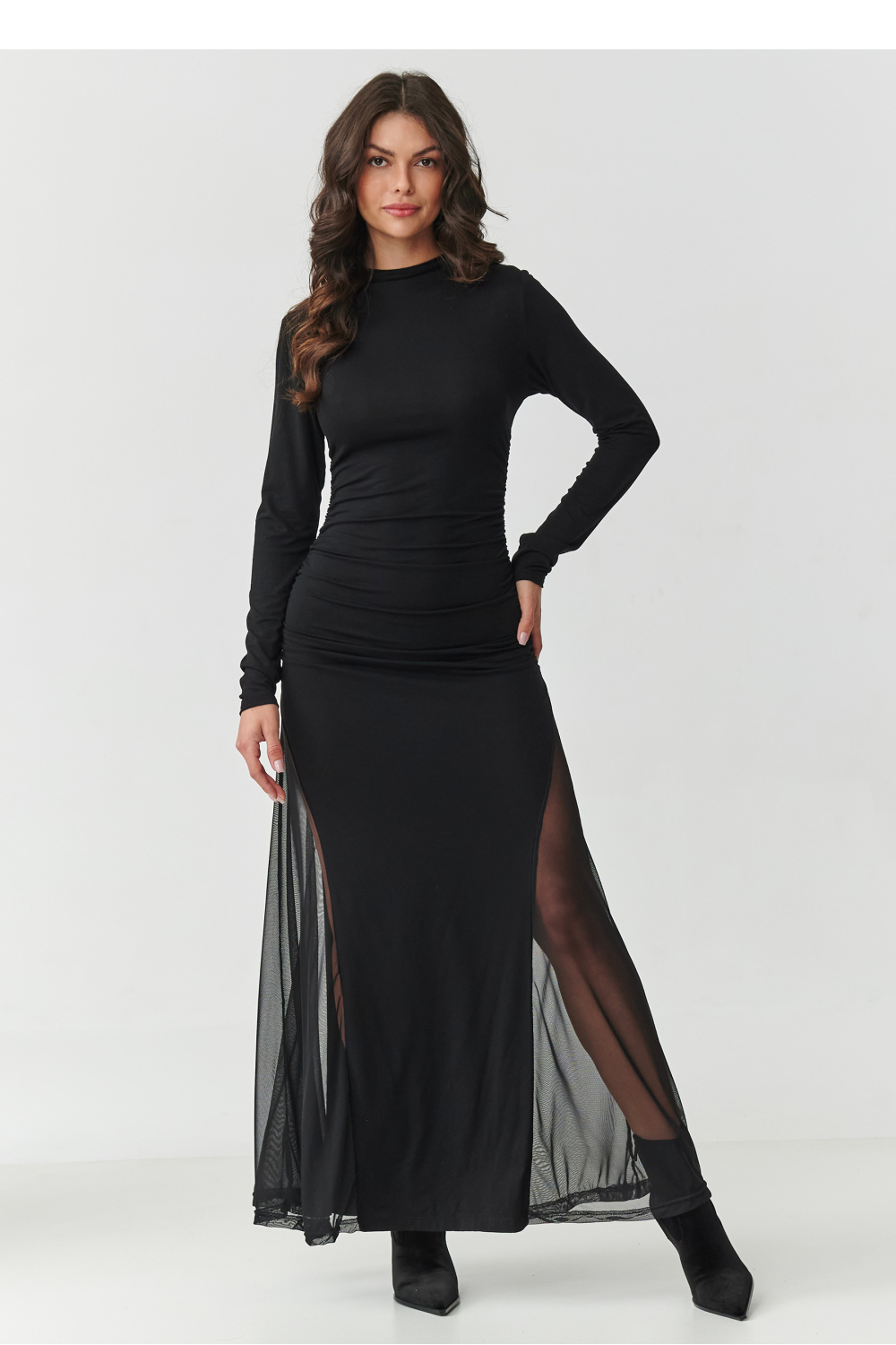 Langes Kleid model 218109 Makadamia