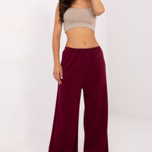 Sportanzug Hosen model 218434 Italy Moda