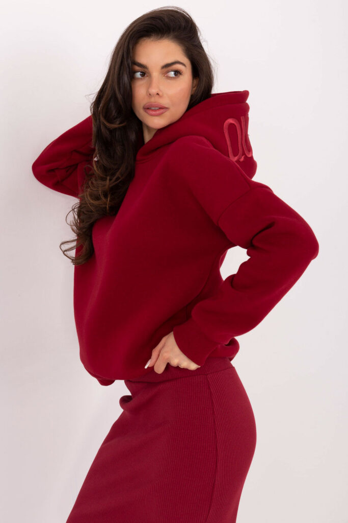 Sweater model 220402 Relevance