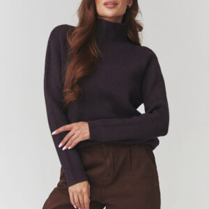 Rollkragenpullover model 220773 Makadamia