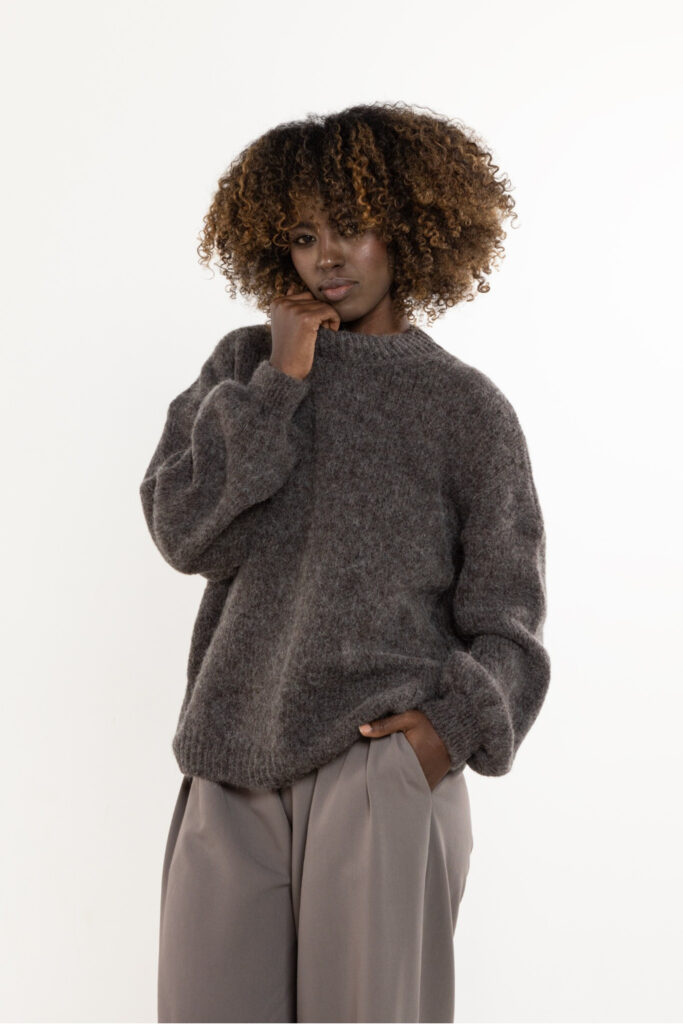 Pullover model 220849 awama