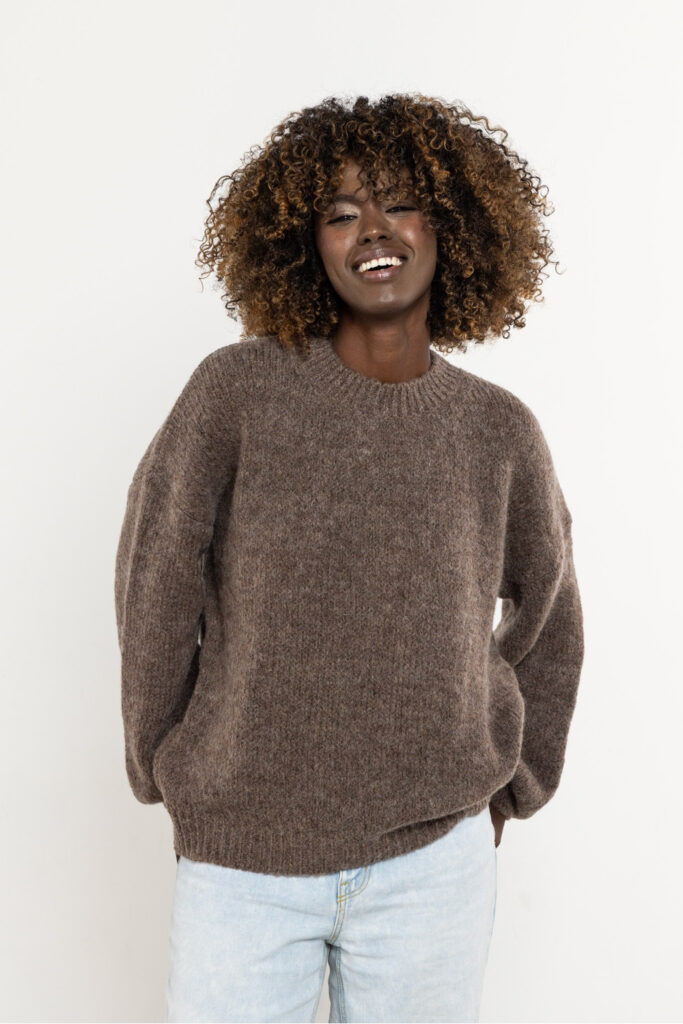 Pullover model 220851 awama