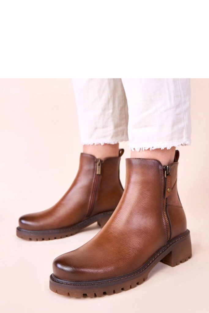 Stiefeletten mit Absatz model 220999 Solea
