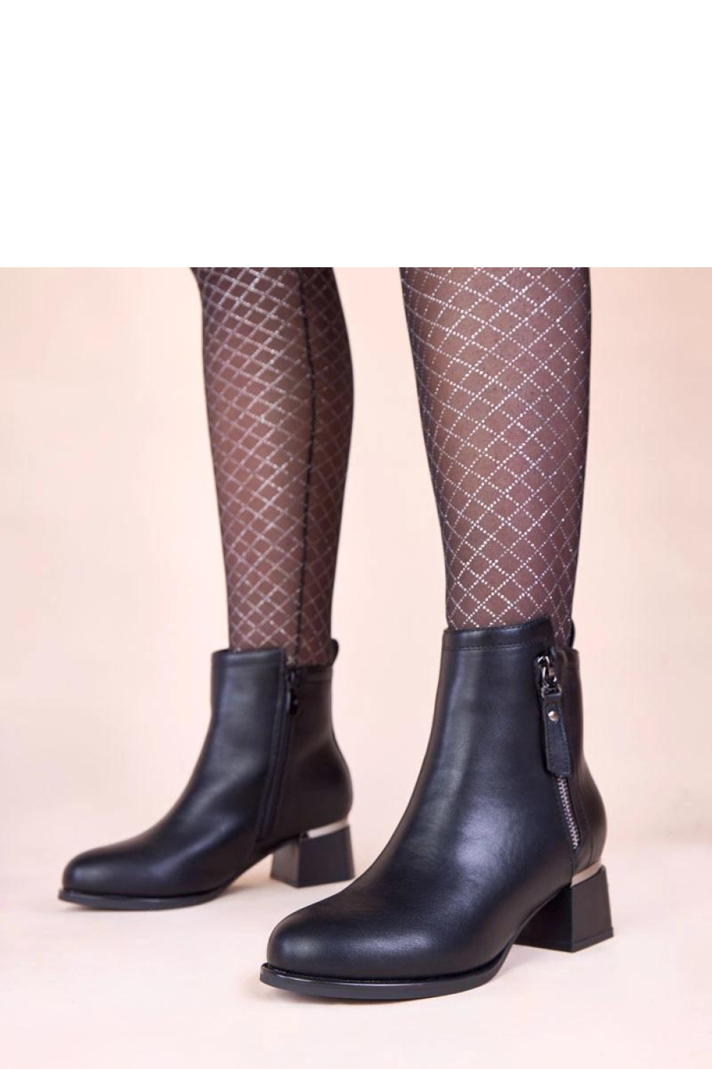 Stiefeletten mit Absatz model 221016 Solea