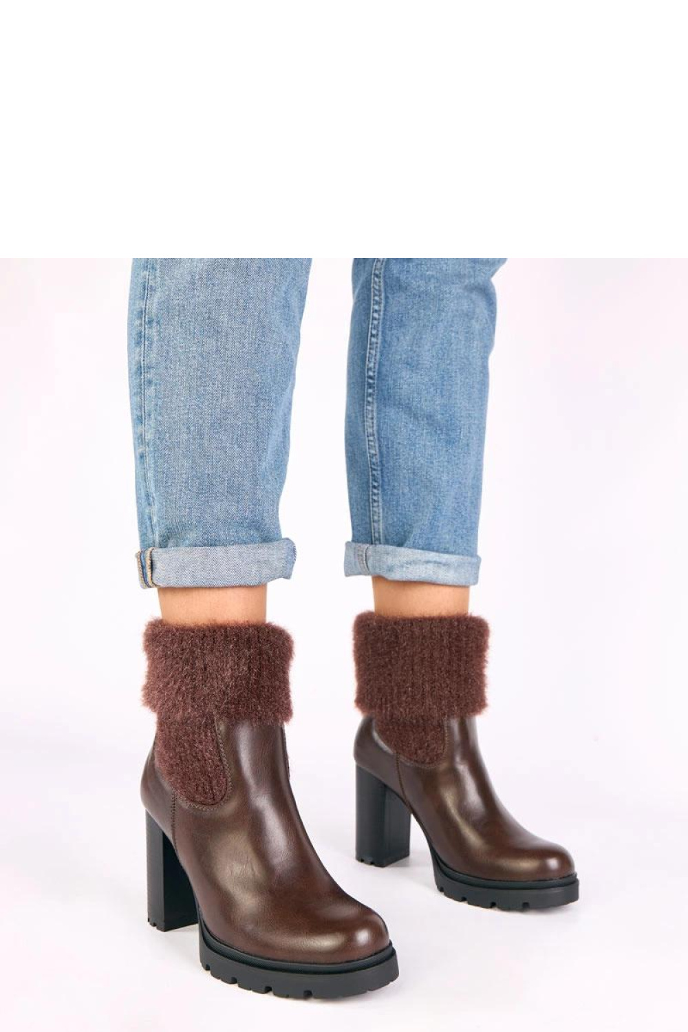 Stiefeletten mit Absatz model 221641 Solea