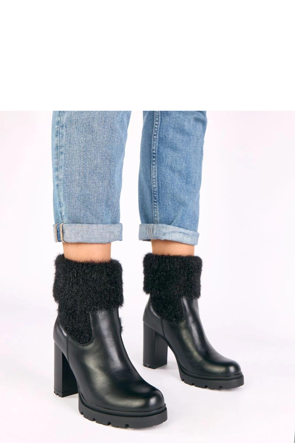 Stiefeletten mit Absatz model 221642 Solea