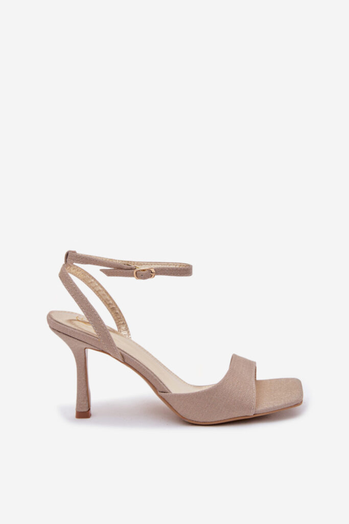 Sandalen mit Absatz model 222261 Step in style