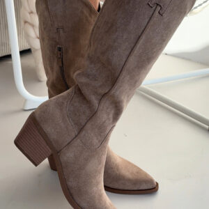 Stiefel mit Absätzen model 222529 Step in style