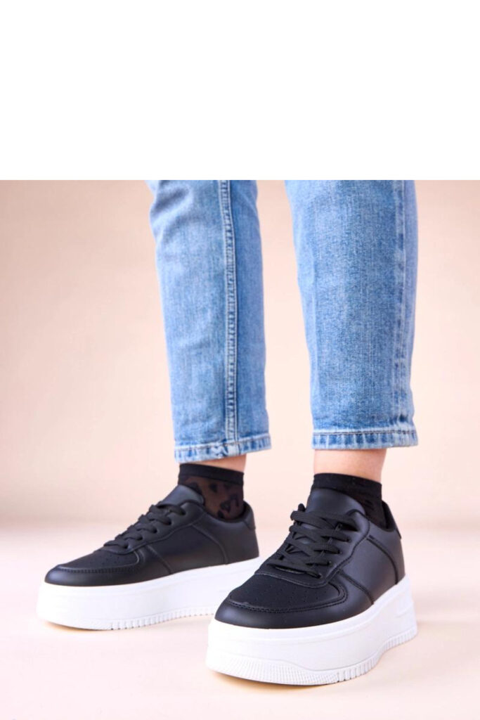 Sportliche Schuhe auf Plattform model 223145 Solea