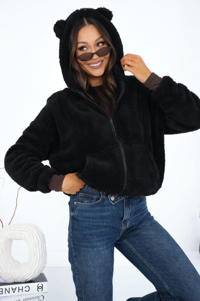 Sweater model 223720 Factory Price