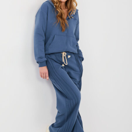Sweater model 224117 Factory Price