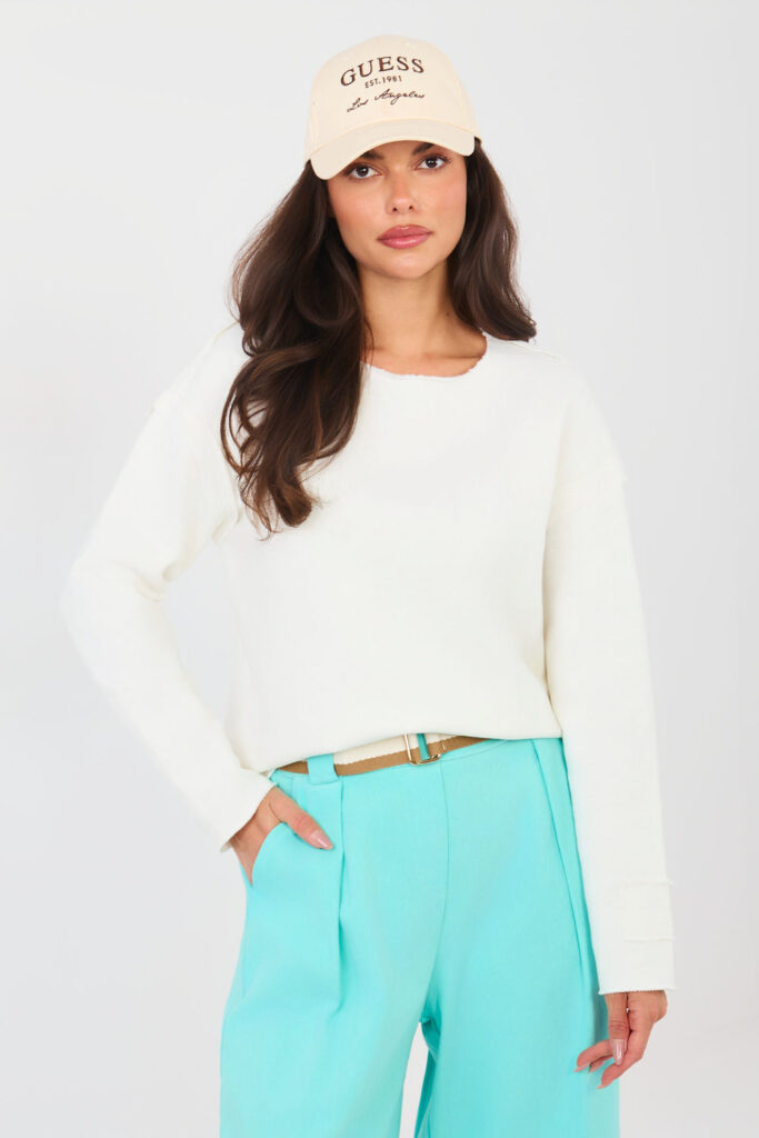 Sweater model 224327 Factory Price
