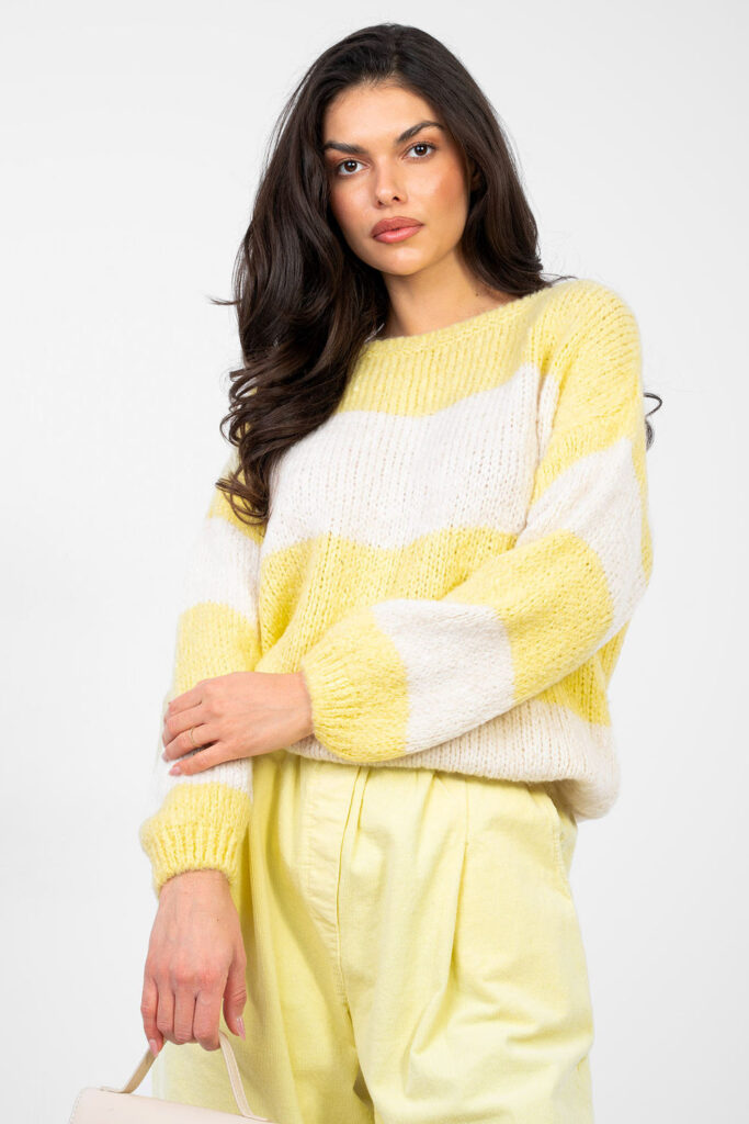 Pullover model 224389 Italy Moda