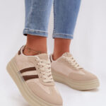 Sportliche Schuhe auf Plattform model 224408 Step in style