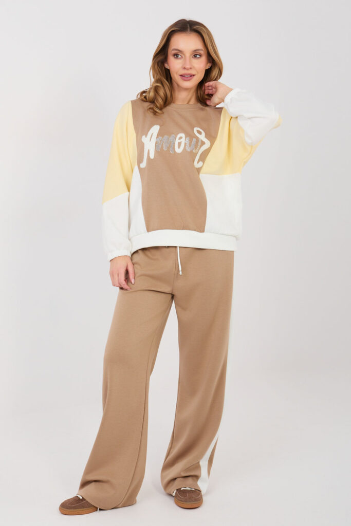 Set model 224786 Rue Paris