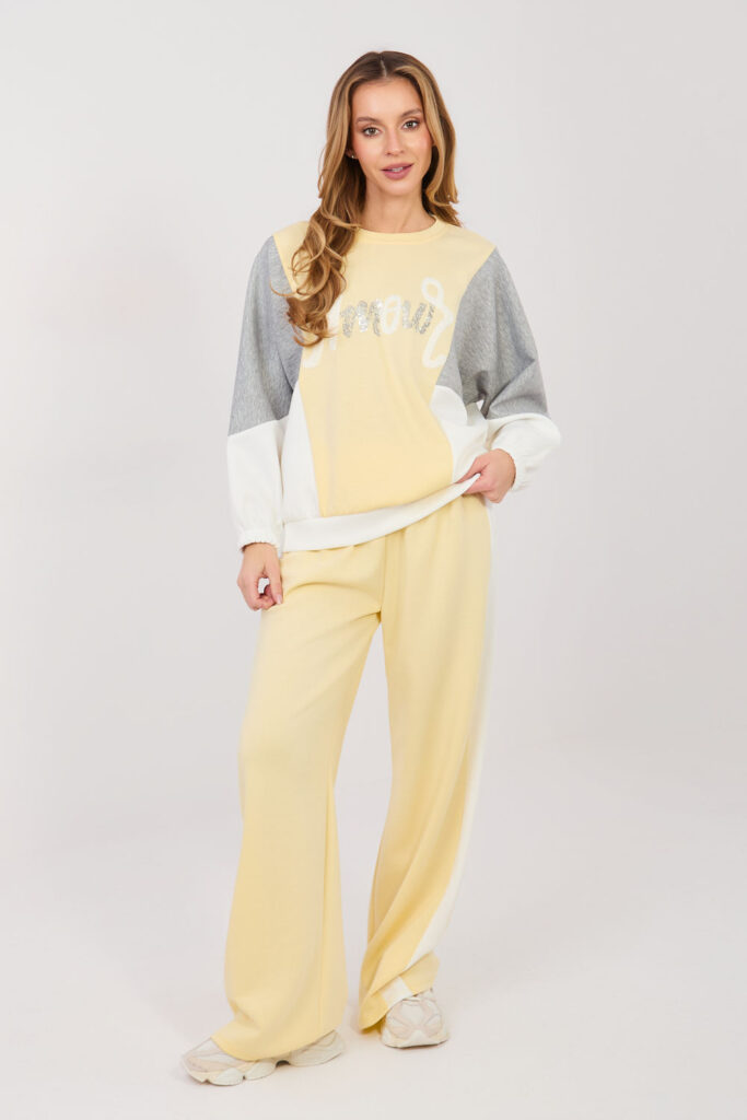 Set model 224789 Rue Paris