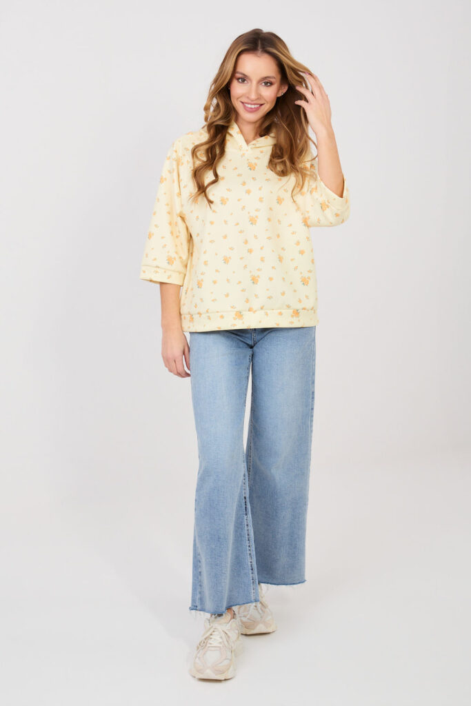 Sweater model 224827 Italy Moda