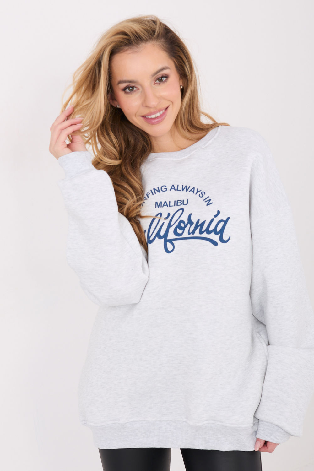 Sweater model 225070 Factory Price